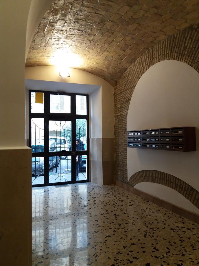 Sylvia Stylish Vatican Apartment روما المظهر الخارجي الصورة